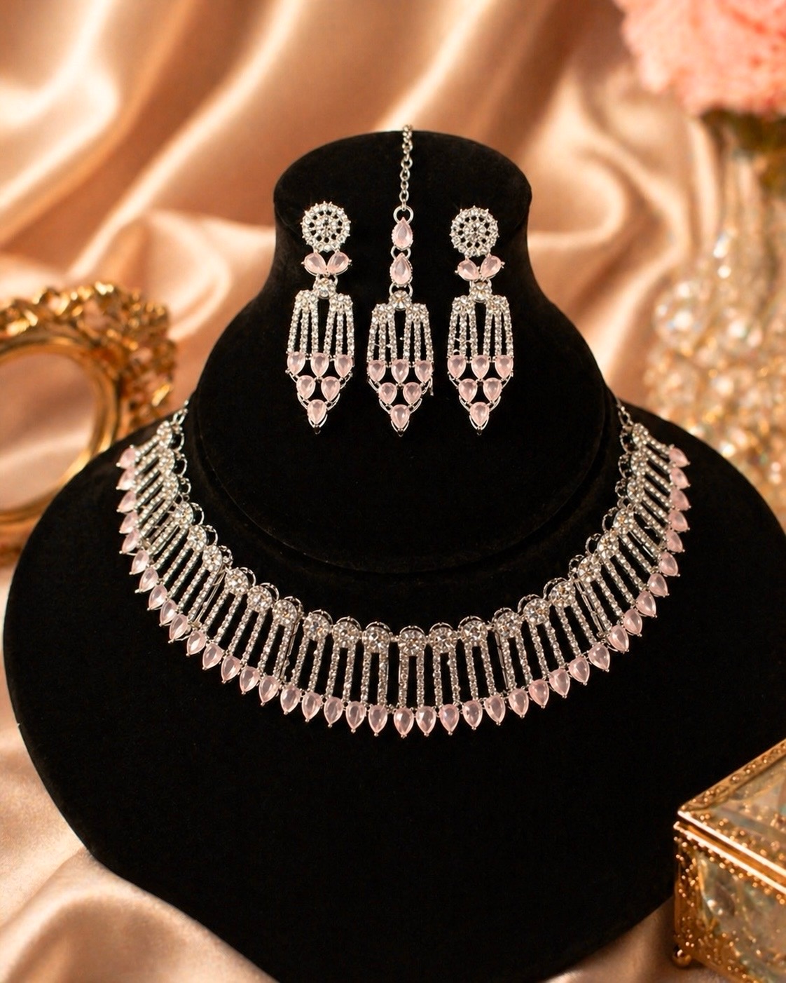 Blush Aura Set - Image 1