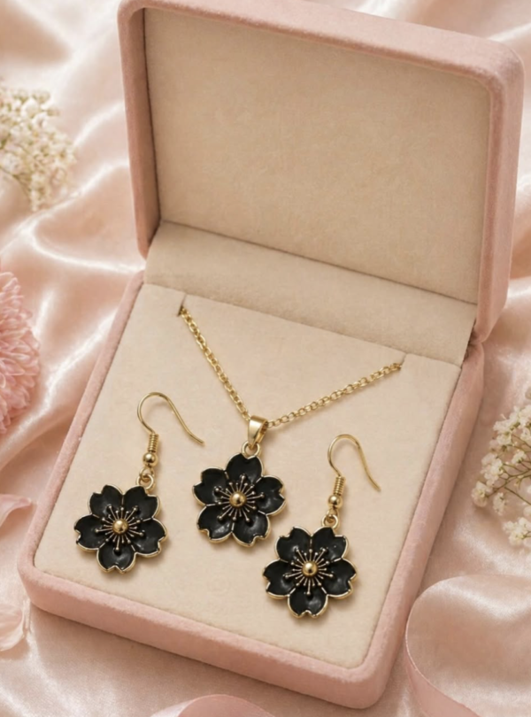Midnight Bloom Set