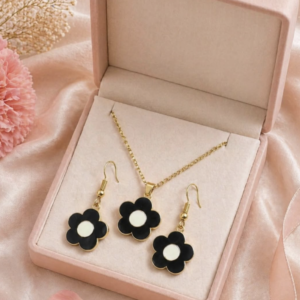 Daisy Charm Set
