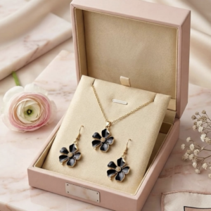 Everyday Glam necklace and earrings