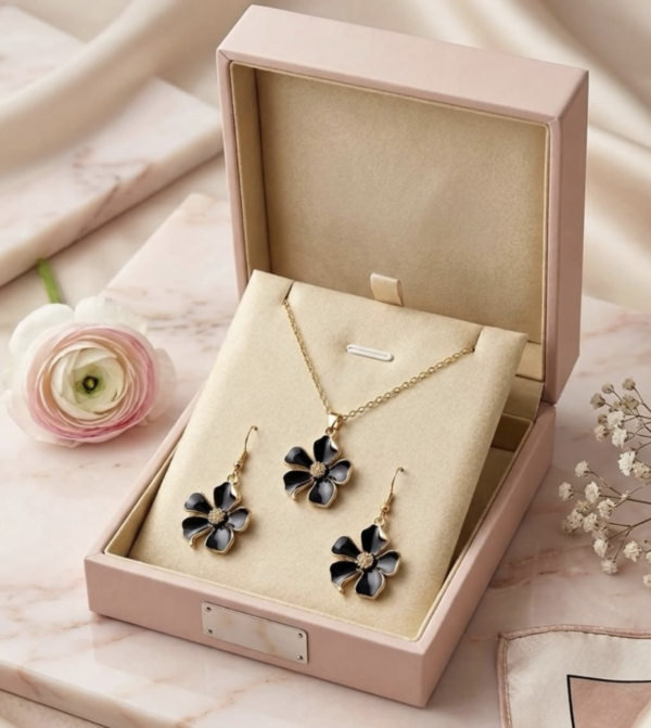 Everyday Glam necklace and earrings