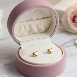 Tiny Gold Heart Ear Studs